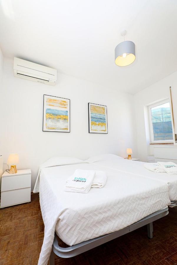 B63 - Corner Street Historic Center Apartment In Lagos Buitenkant foto